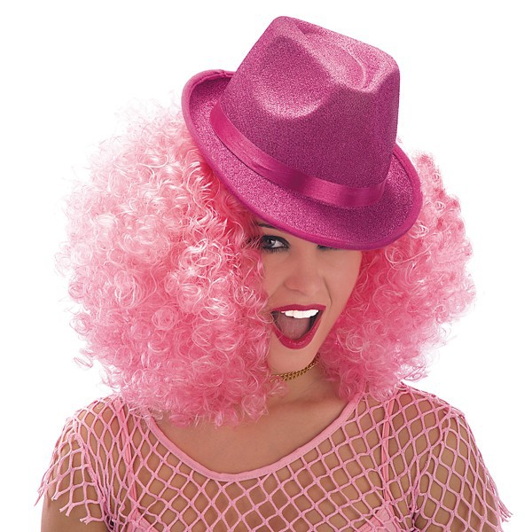 Обнаженная блондинка в розовой шляпе